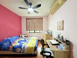 Hong Heng Terrace (D26), Terrace #586256611